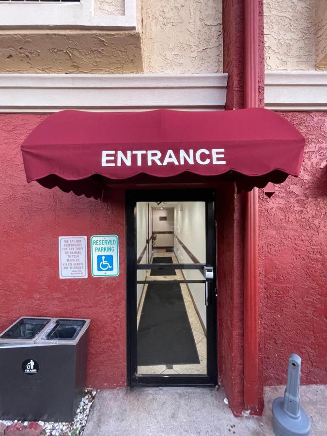 俄克拉何马城机场北部华美达酒店 奧克拉荷馬 外观 照片